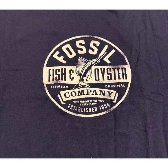 NWOT Fossil Vintage Fish & Oyster Company T-Shirt Y2K Size XL Men's Navy - Picture 2 of 5